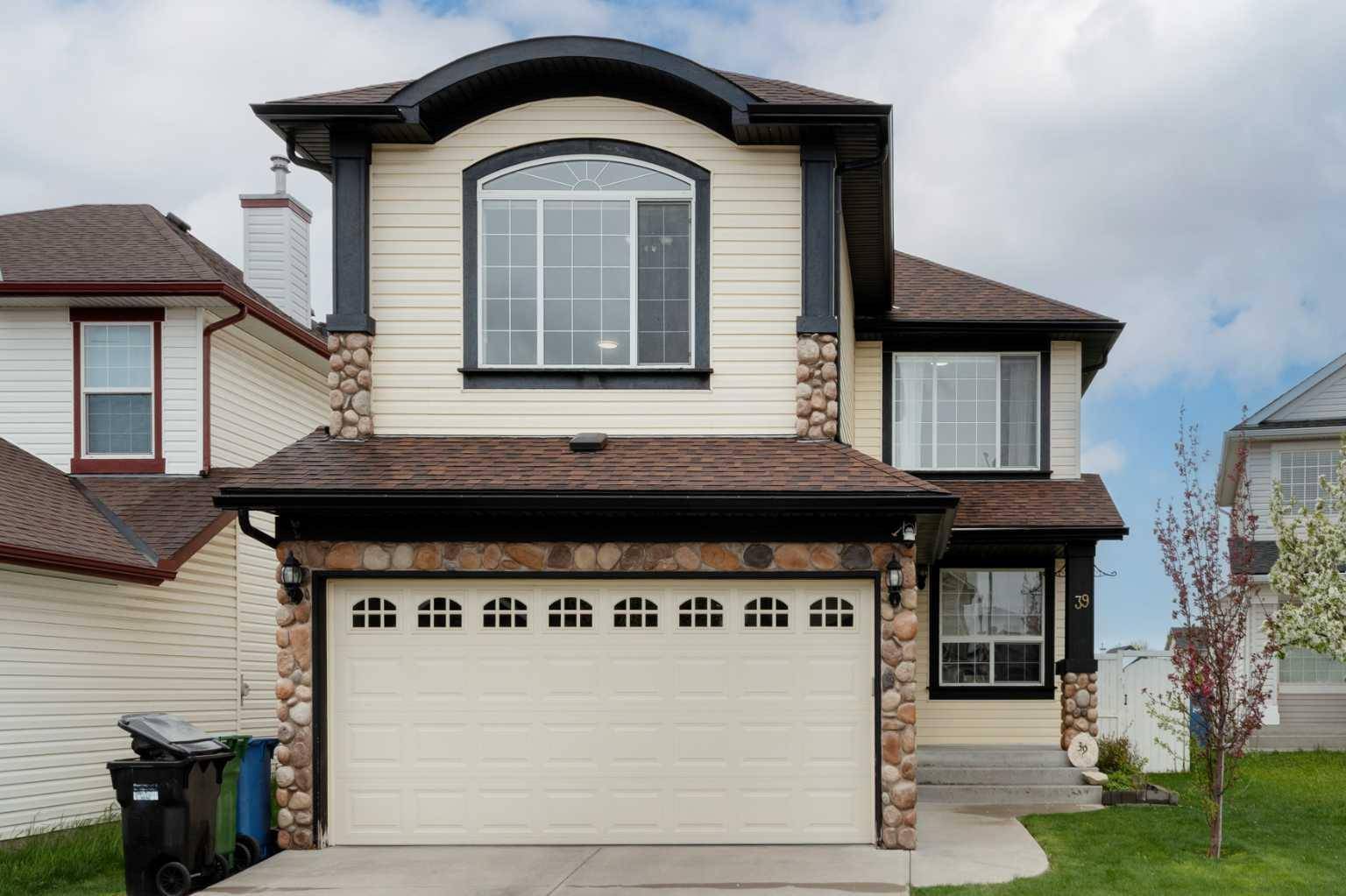 Calgary, AB T3J 5H1,39 Taralea PL NE