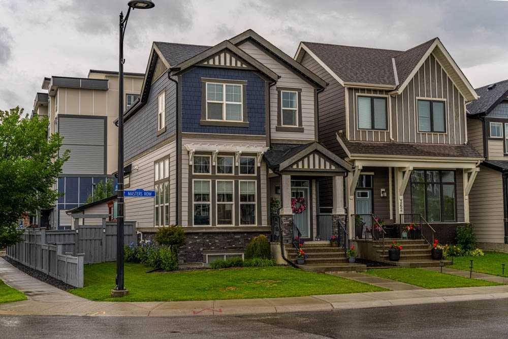 Calgary, AB T3M 2T7,366 Masters ROW Southeast