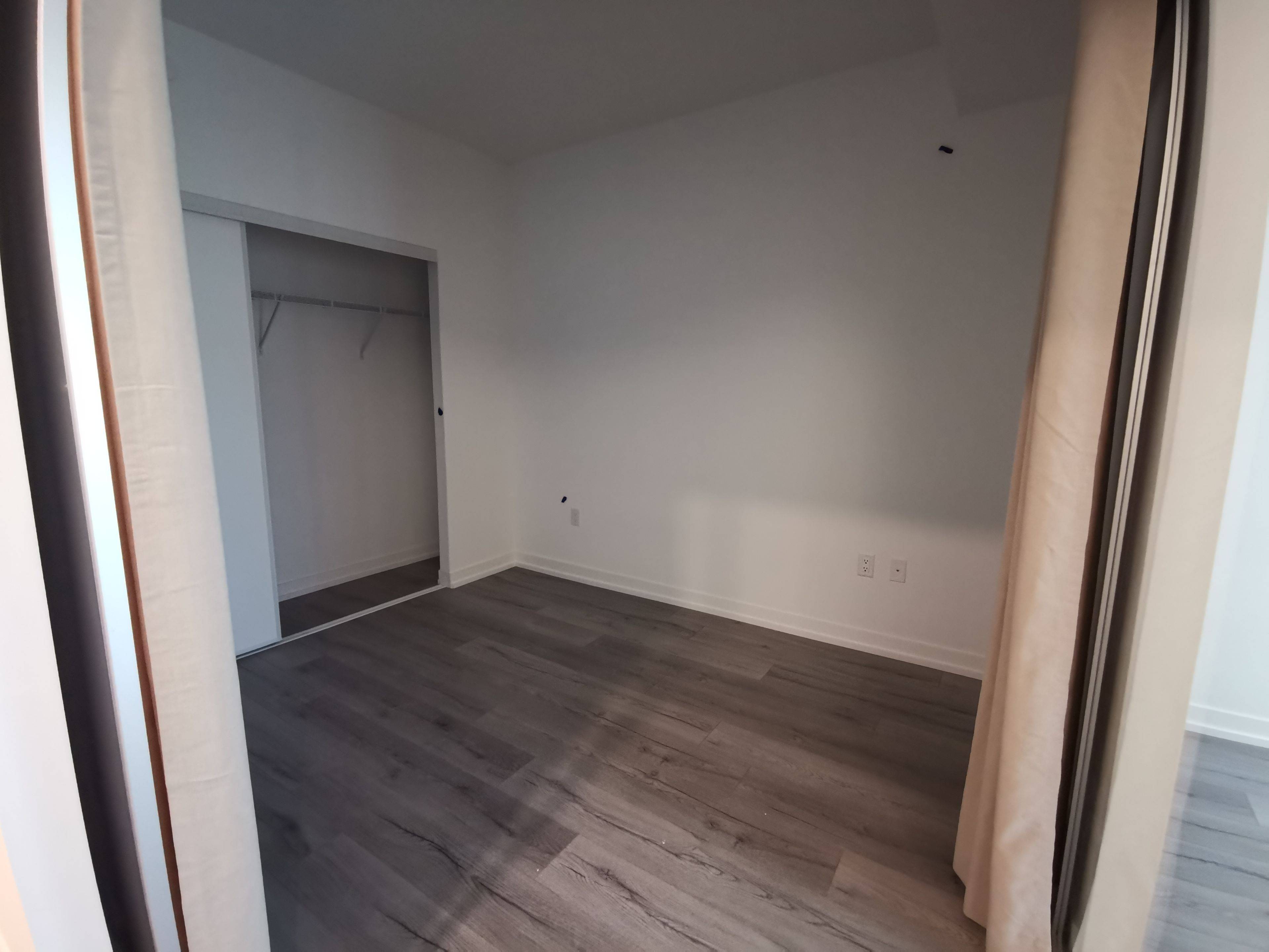 Toronto C08, ON M4W 0B4,395 Bloor ST E #5101