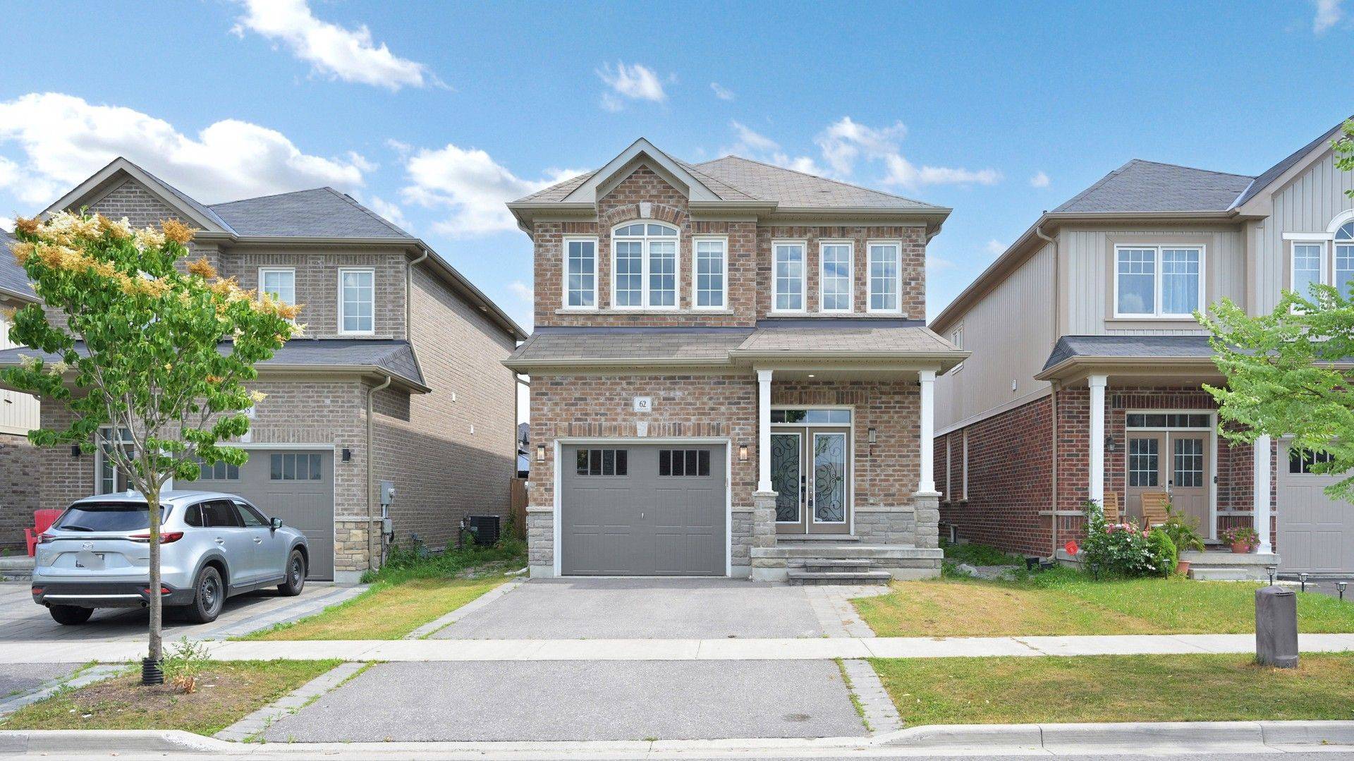 62 Moses CRES, Clarington, ON L1C 0T8