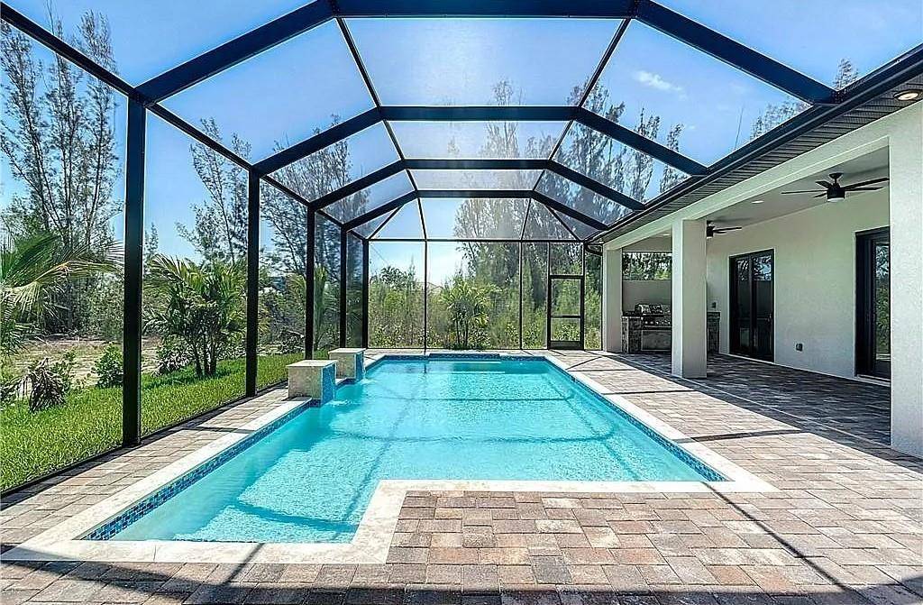 4406 NW 20th Ter, Cape Coral, FL 33993