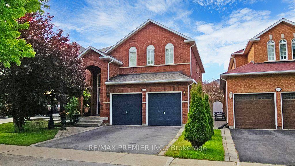 Vaughan, ON L6A 3C1,215 Drummond DR