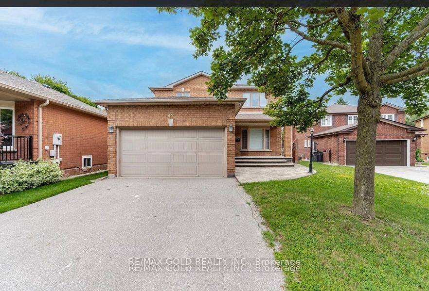 42 BRAEMORE RD, Brampton, ON L6X 1E5