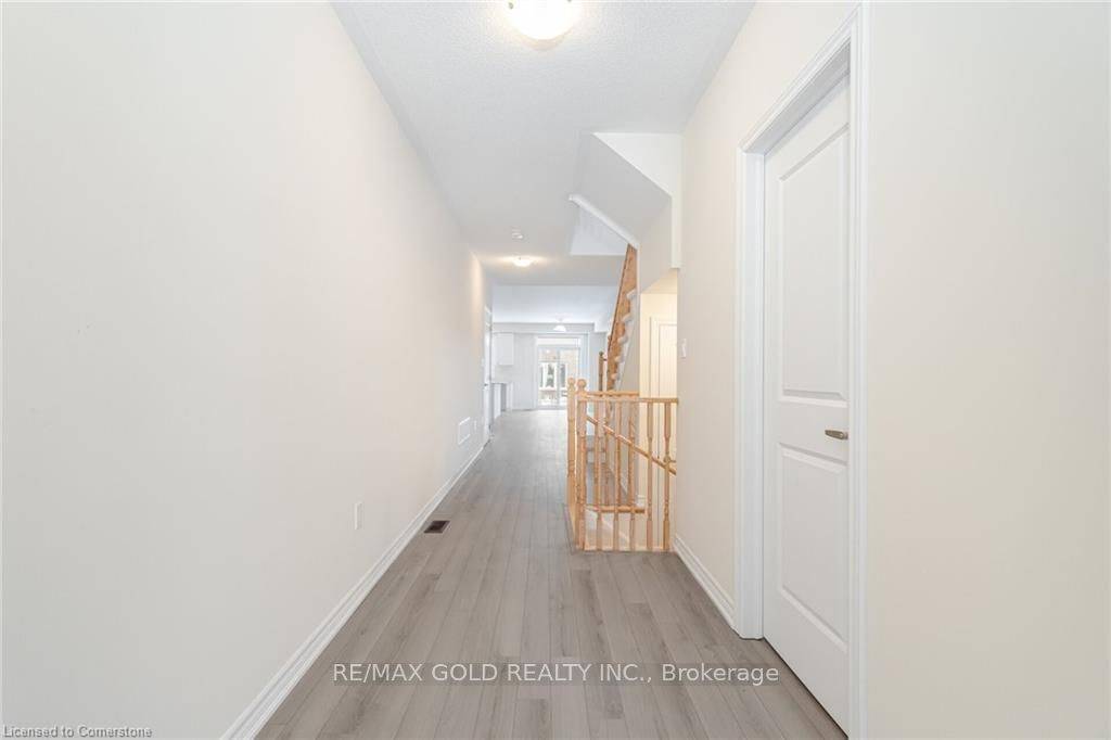 Erin, ON N0B 1T0,109 Molozzi ST