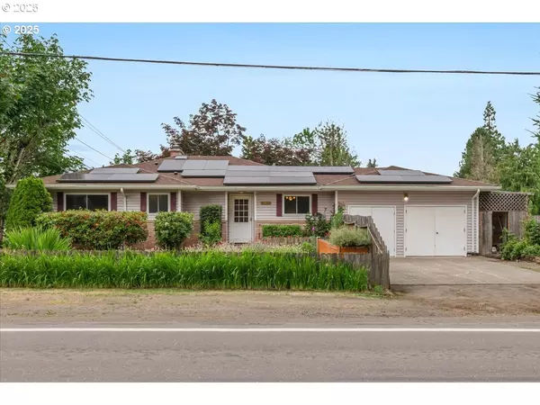 886 LINN AVE, Oregon City, OR 97045