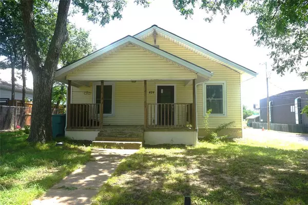 Sherman, TX 75090,424 W Tennessee Street