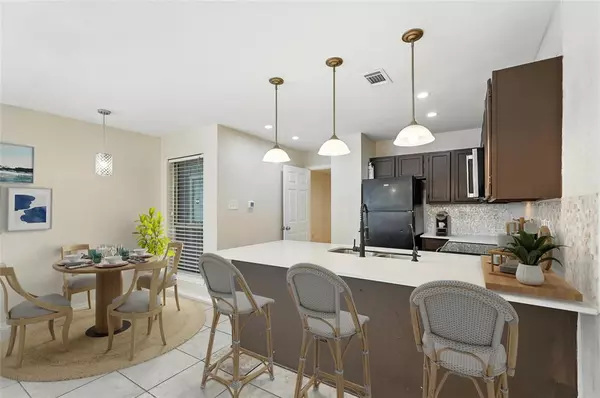 Dallas, TX 75243,9835 Walnut Street #102