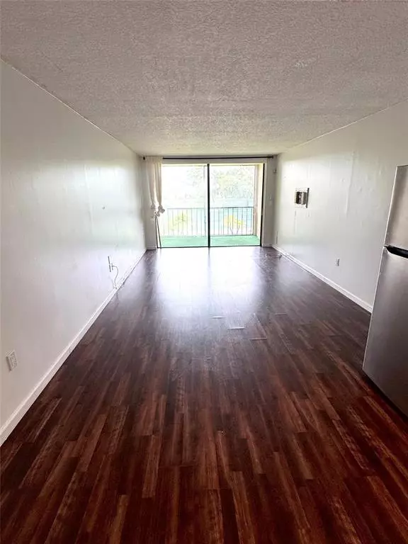 Delray Beach, FL 33444,755 Dotterel Rd #1202