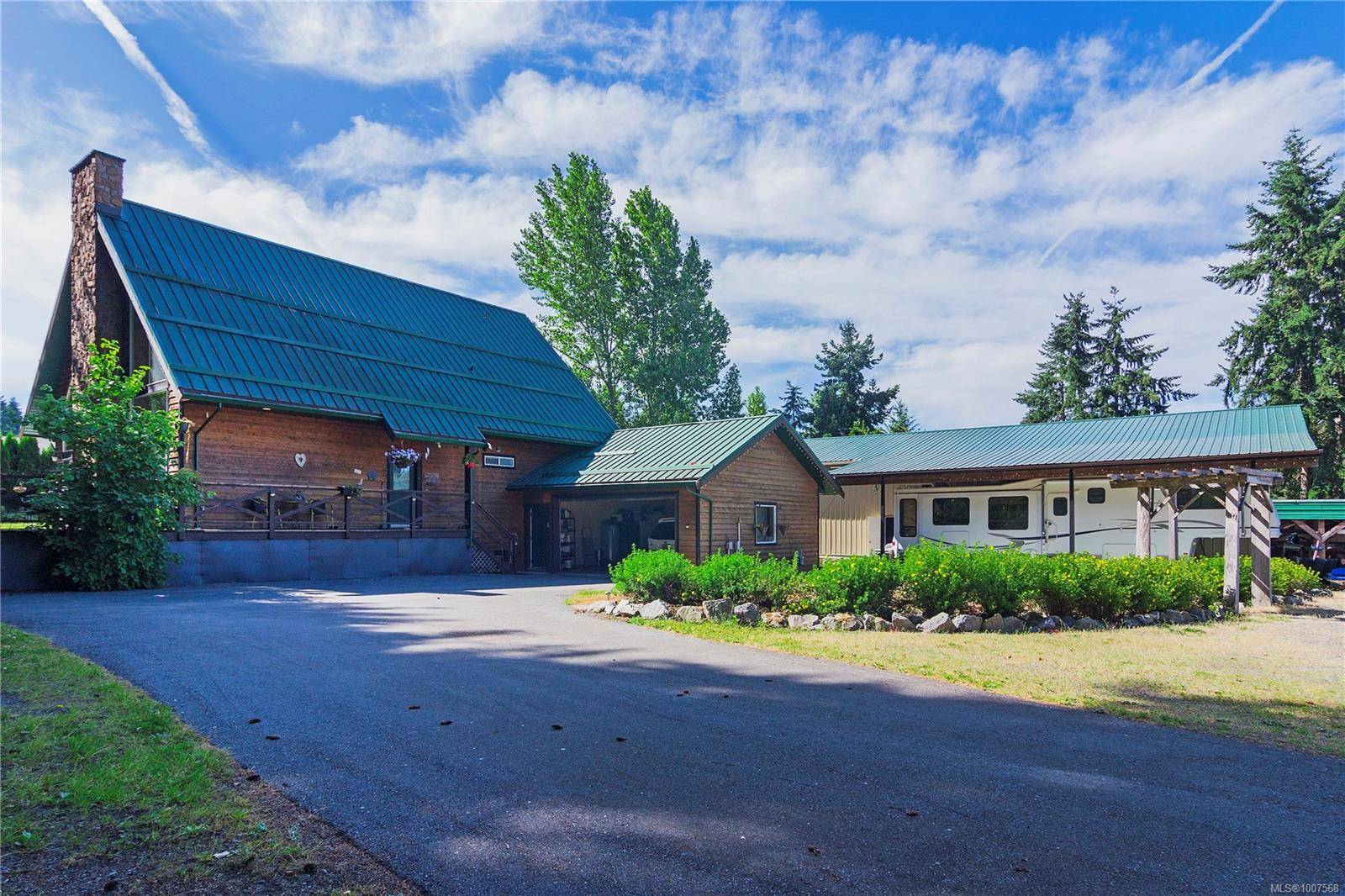 12270/12272 Chandler Rd, Ladysmith, BC V9G 1J5
