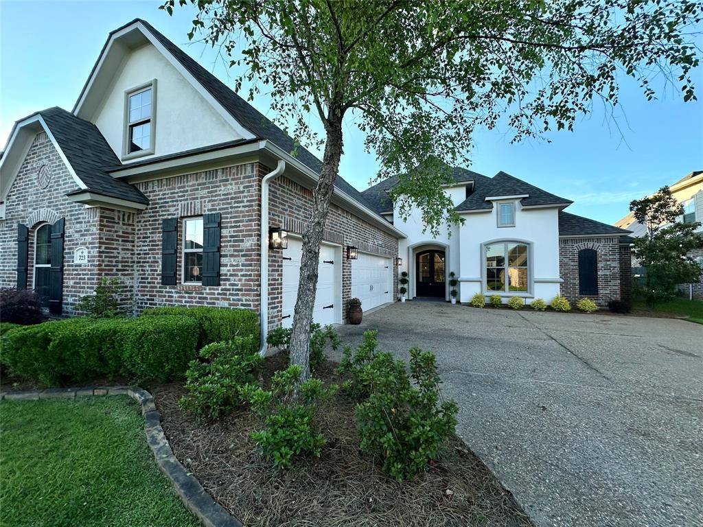 723 Dumaine Drive, Bossier City, LA 71111