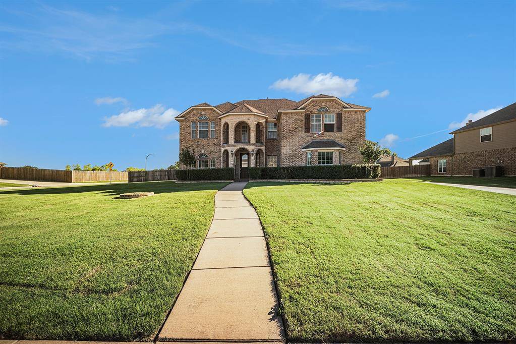 Fort Worth, TX 76052,1432 Fence Post Drive