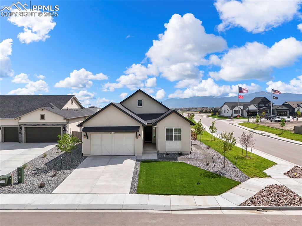 8309 Tom Ketchum DR, Colorado Springs, CO 80908