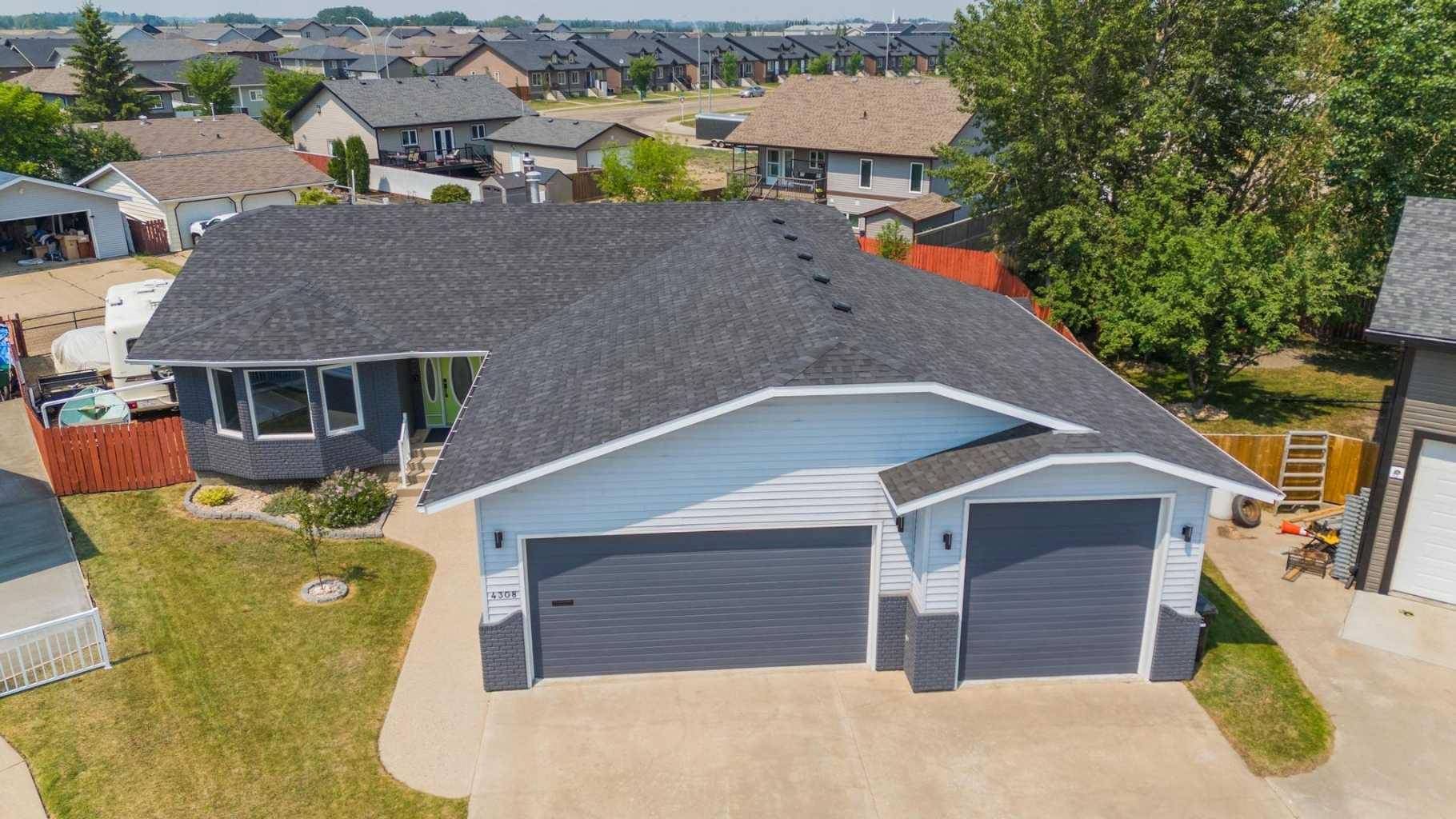 4308 72 ST, Camrose, AB T4V 3X6