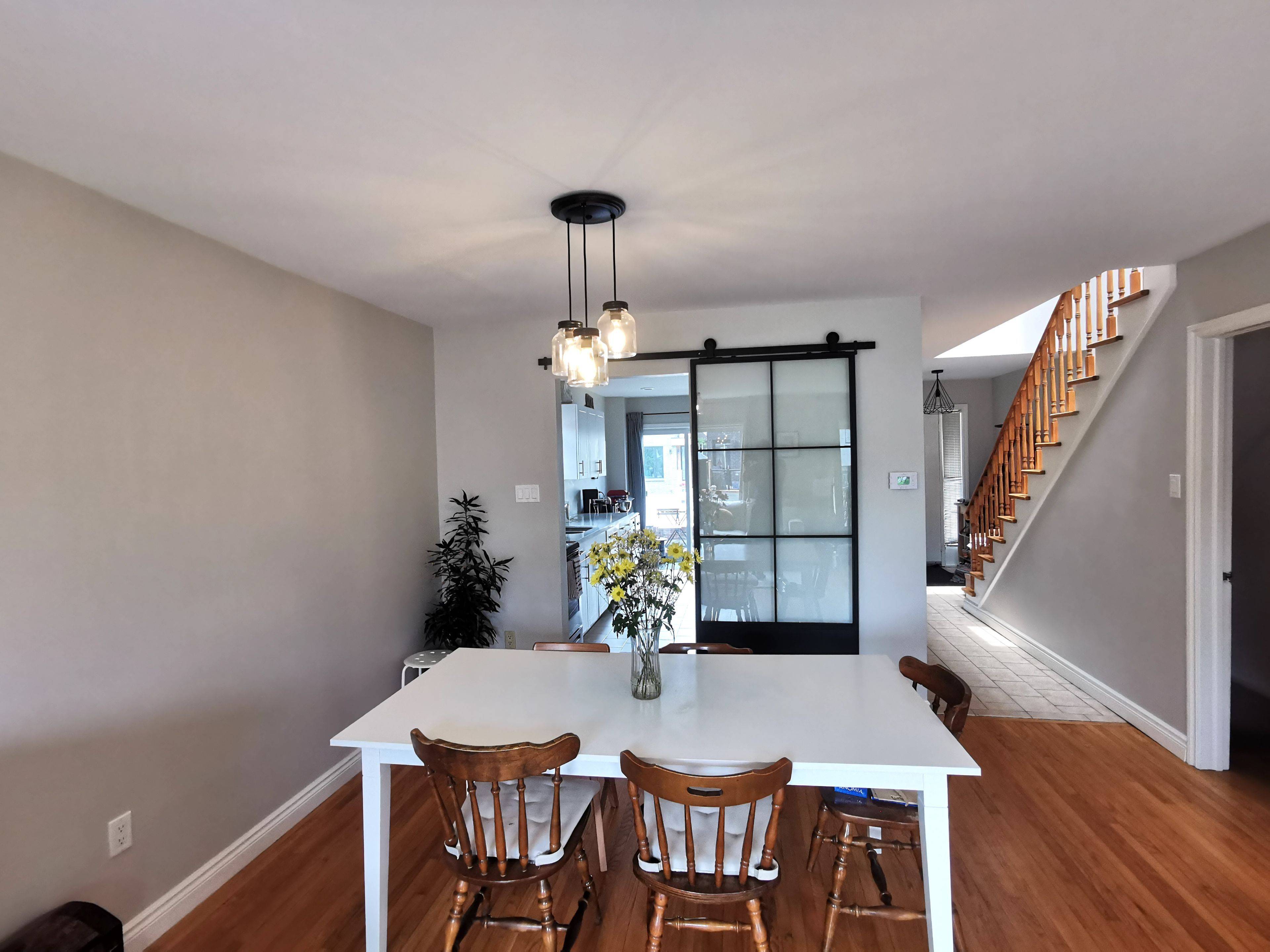 Toronto C03, ON M6C 1N4,13 Mulberry CRES