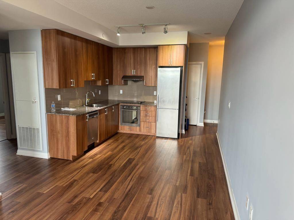 Toronto C15, ON M2J 0E1,55 Ann O'Reilly RD #2608