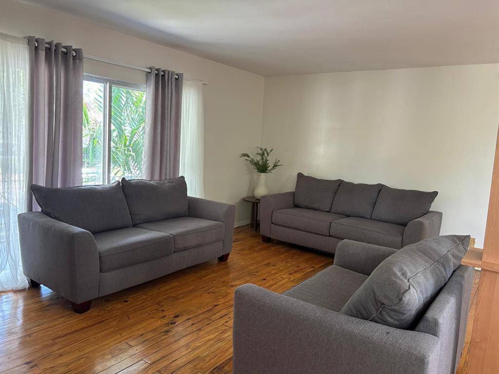 Miami Shores, FL 33138,790 NE 91st St #8
