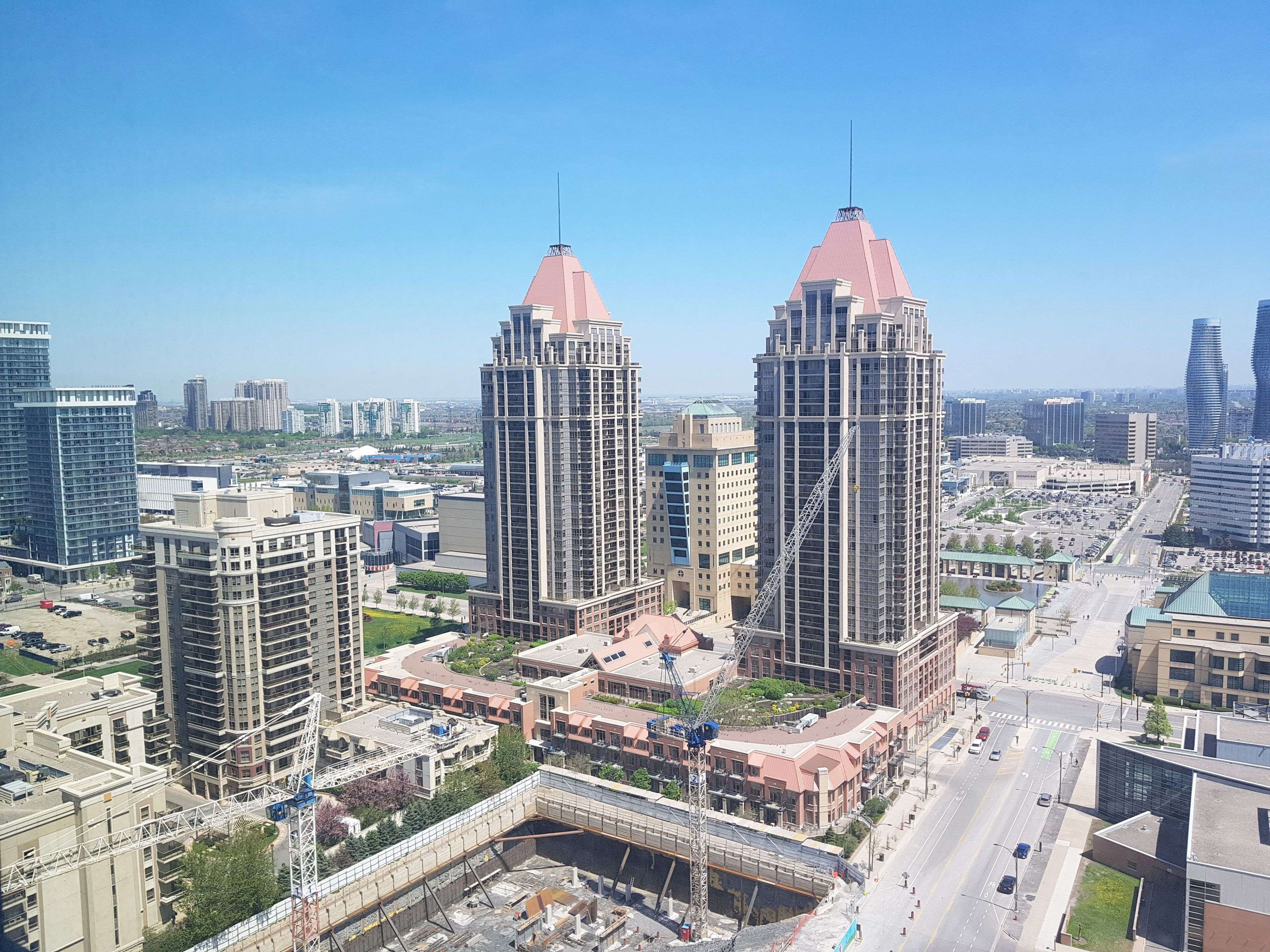 Mississauga, ON L5B 0J8,510 Curran PL #2408