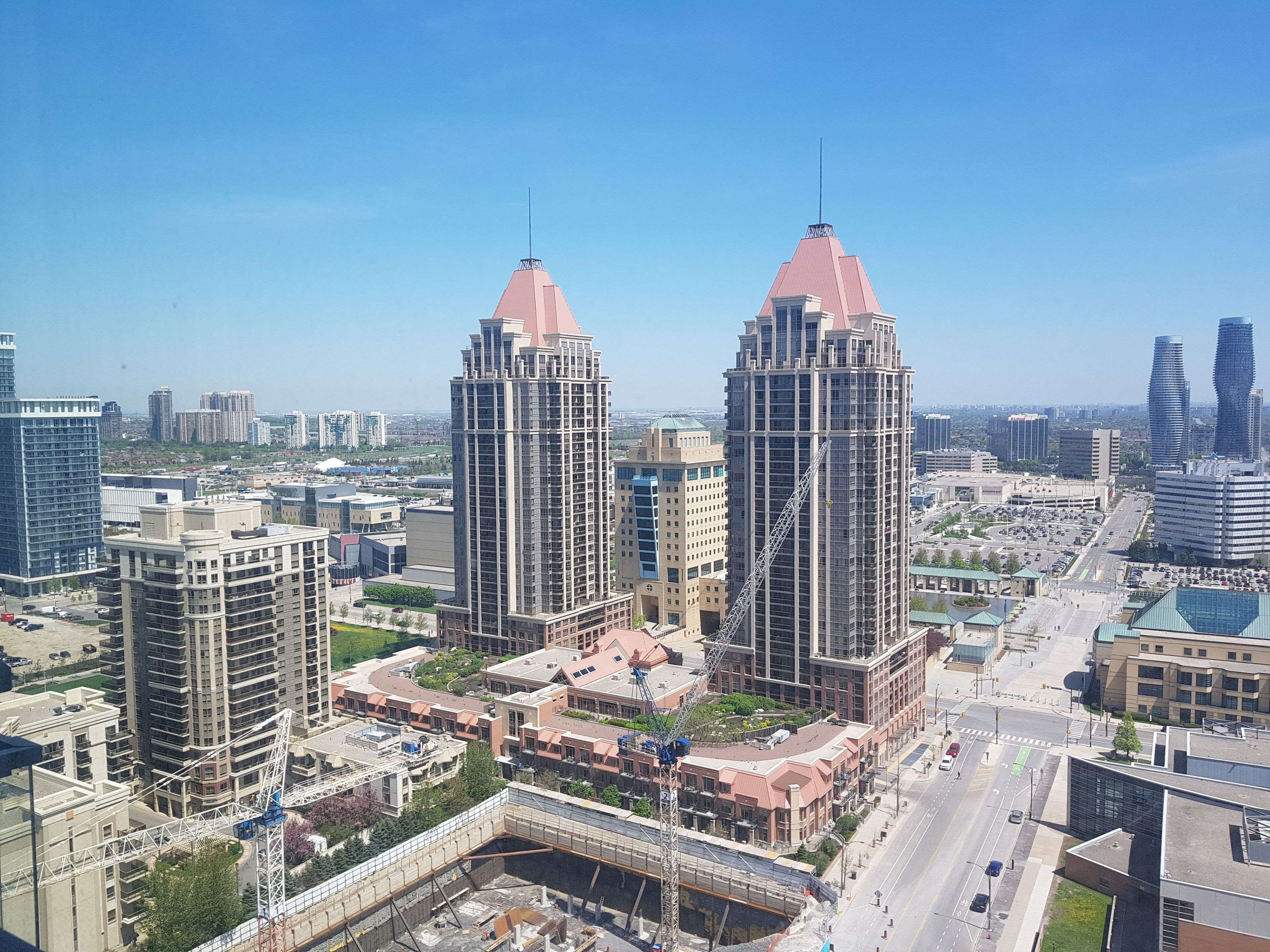 Mississauga, ON L5B 0J8,510 Curran PL #2408