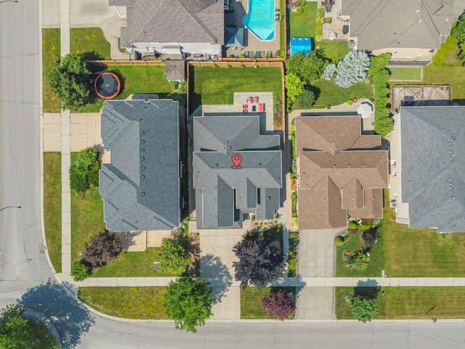 Hamilton, ON L9K 1L8,240 Kitty Murray LN