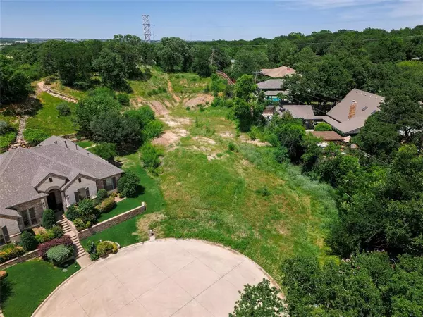 Arlington, TX 76012,2001 Windswept Court