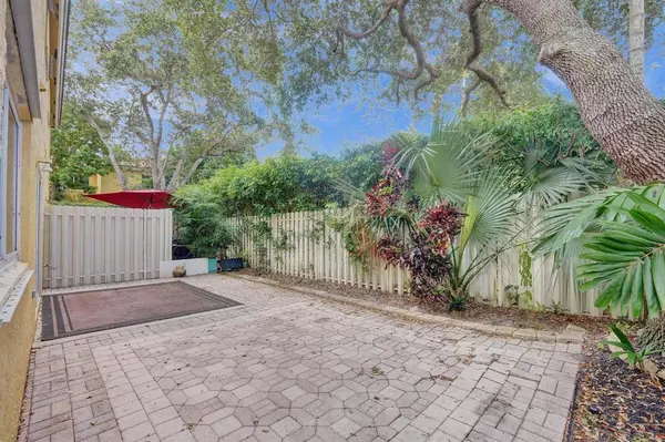Miramar, FL 33025,10320 SW 18th St #10320