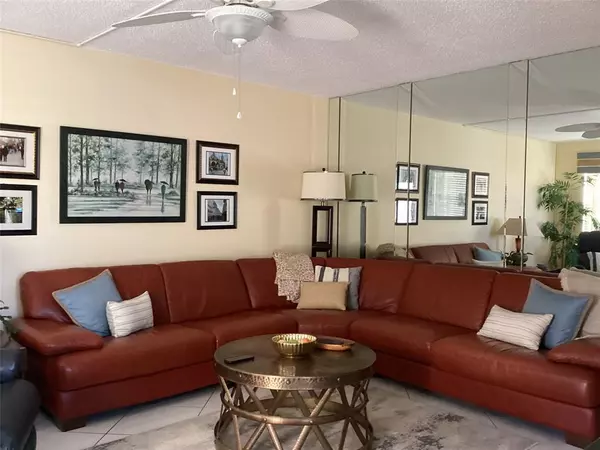 60 Brighton #B, Boca Raton, FL 33434