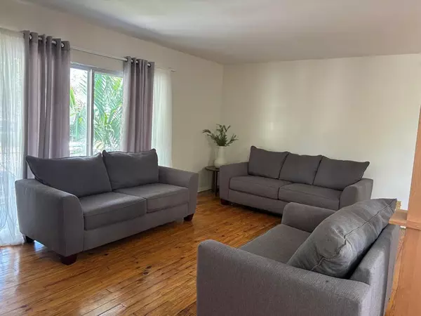 Miami Shores, FL 33138,790 NE 91st St #8