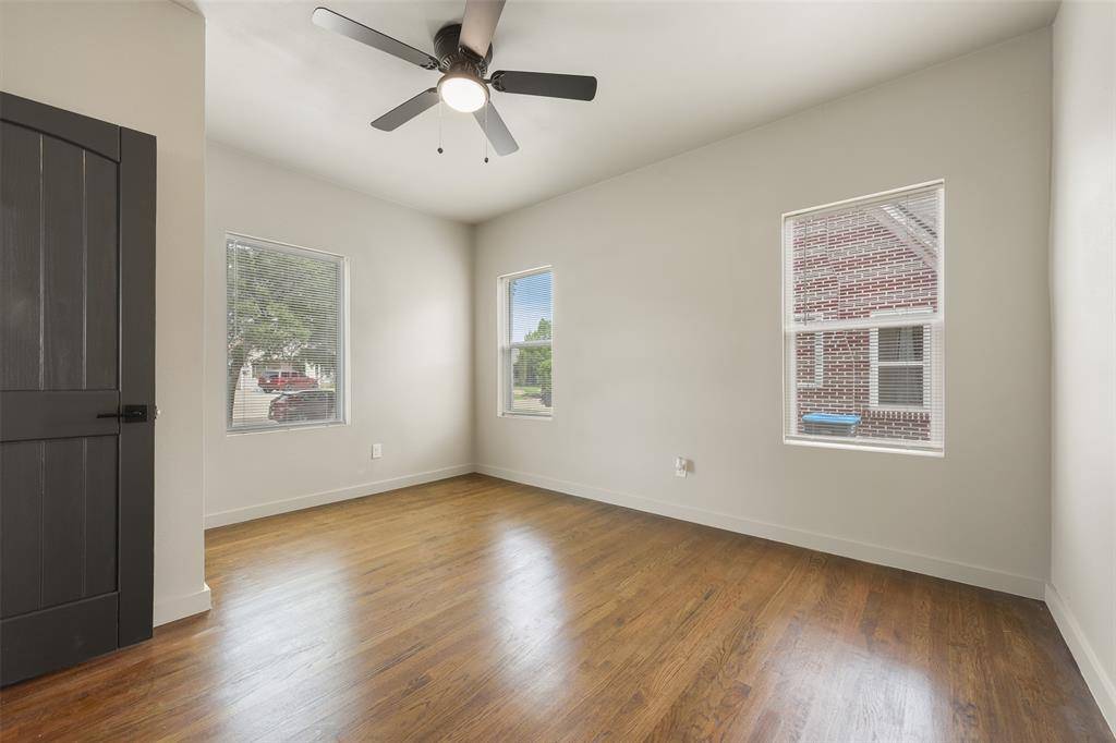Fort Worth, TX 76110,2735 S Jennings Avenue