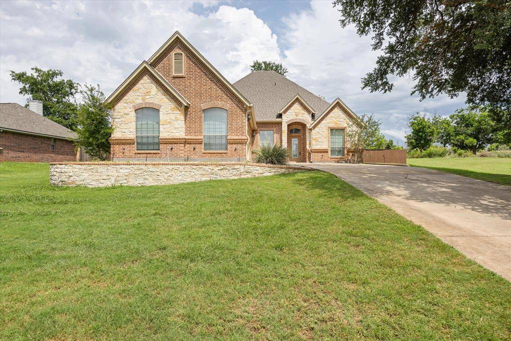 Granbury, TX 76049,7017 Westover Drive