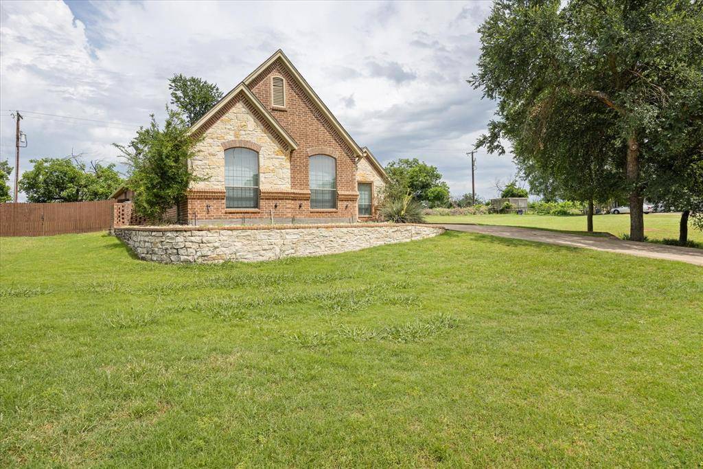 Granbury, TX 76049,7017 Westover Drive