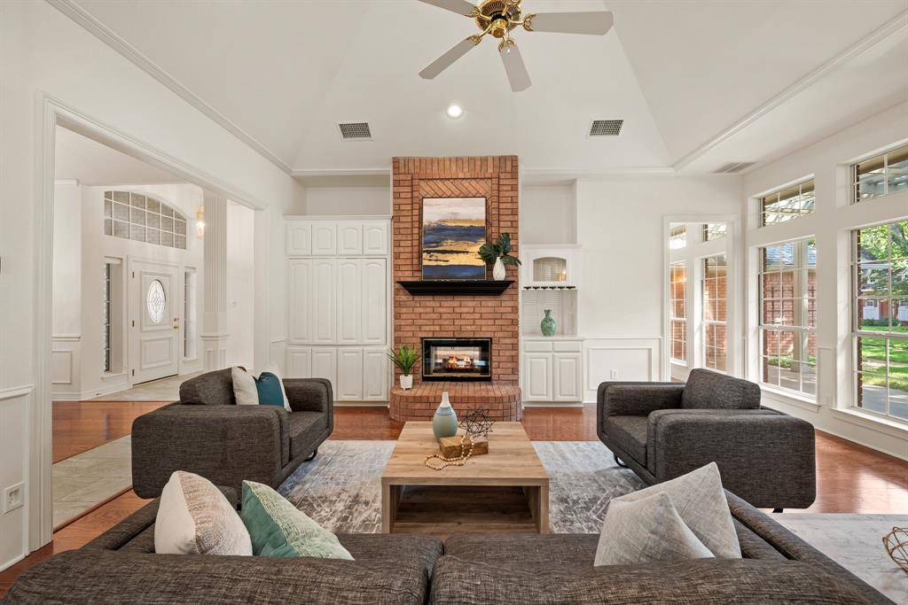 6808 N Oaks Drive, North Richland Hills, TX 76182