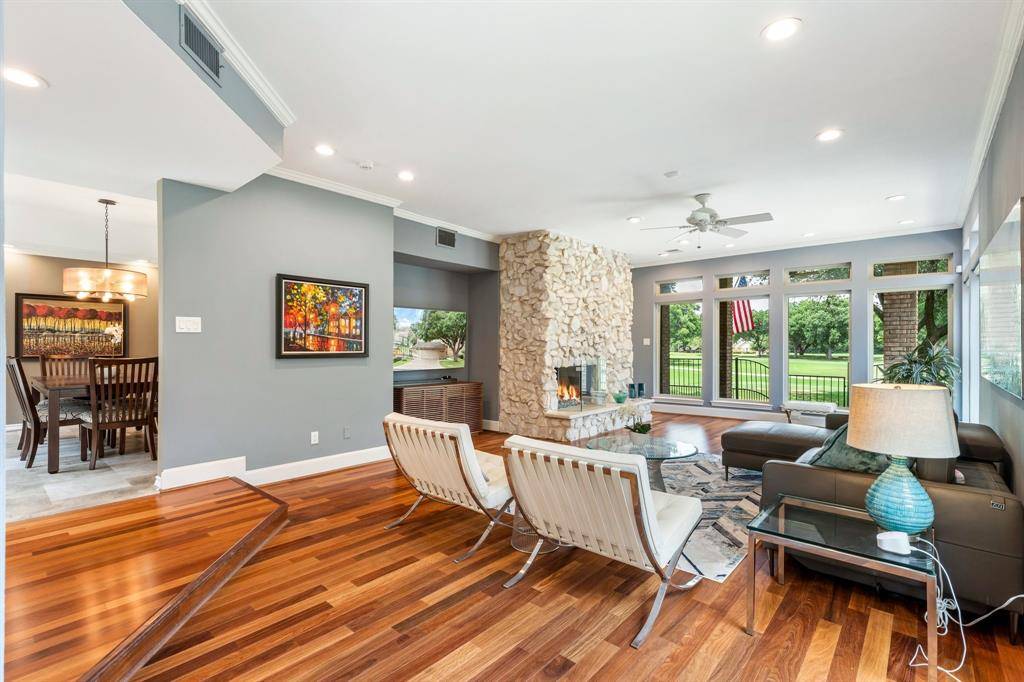 Dallas, TX 75248,16725 Village Lane