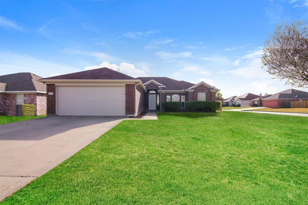 1723 Ryanfeld Drive, Mansfield, TX 76063