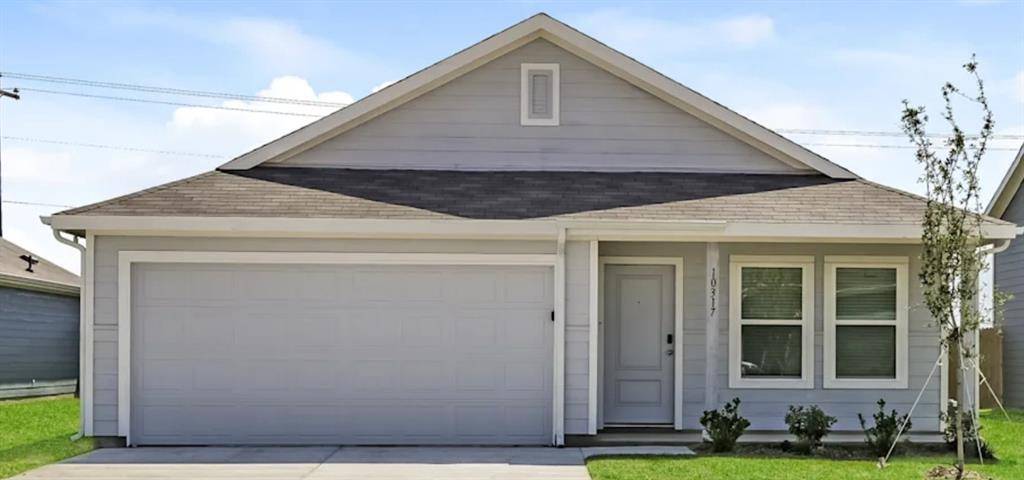 10317 Tullamore Ridge Road, Crowley, TX 76036
