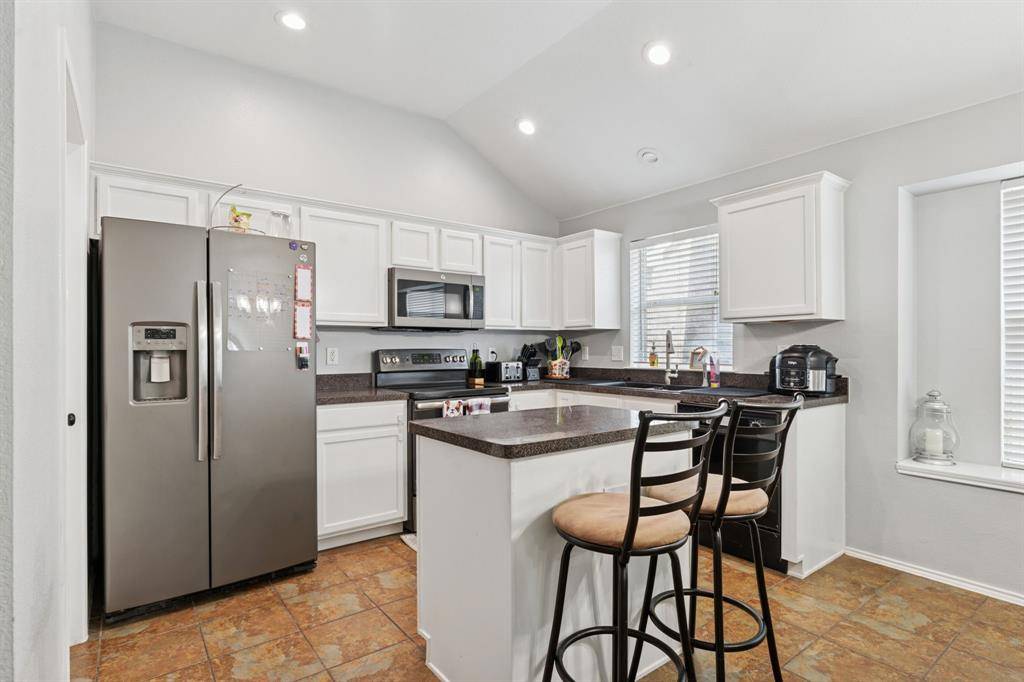 Sachse, TX 75048,6921 Lakehurst Lane