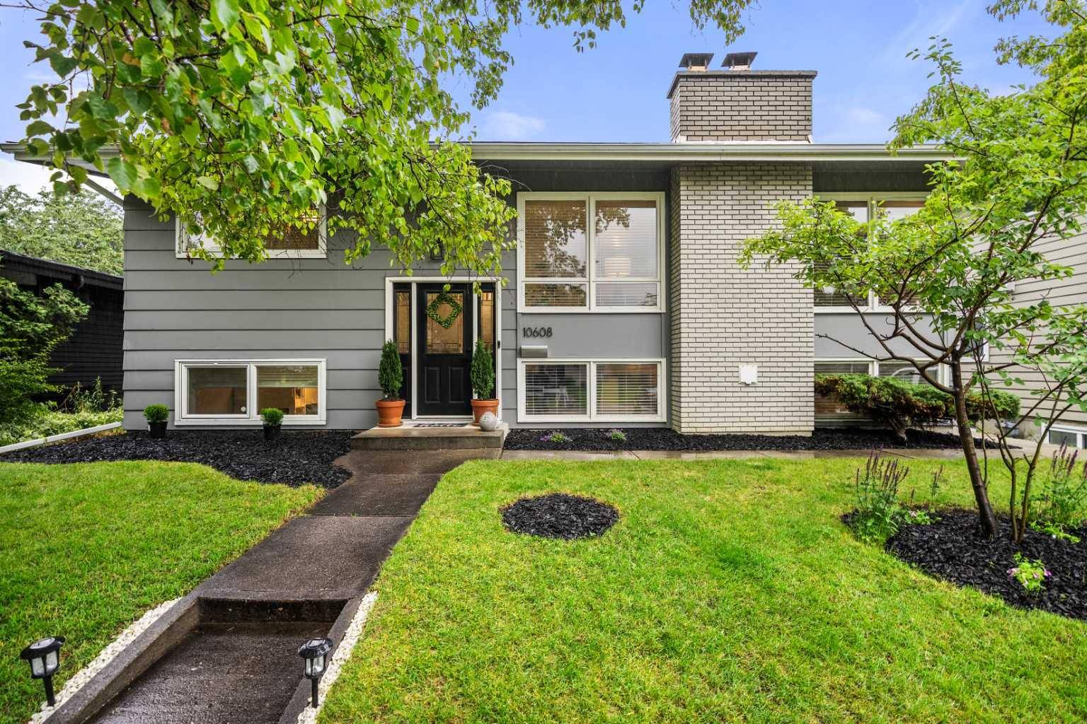10608 Mapleglen CRES SE, Calgary, AB T1J 1X2