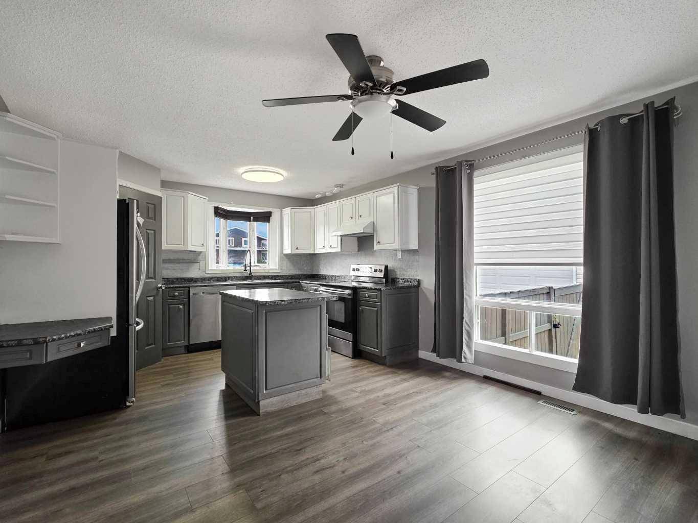 Grande Cache, AB T0E0Y0,11309 Leonard ST