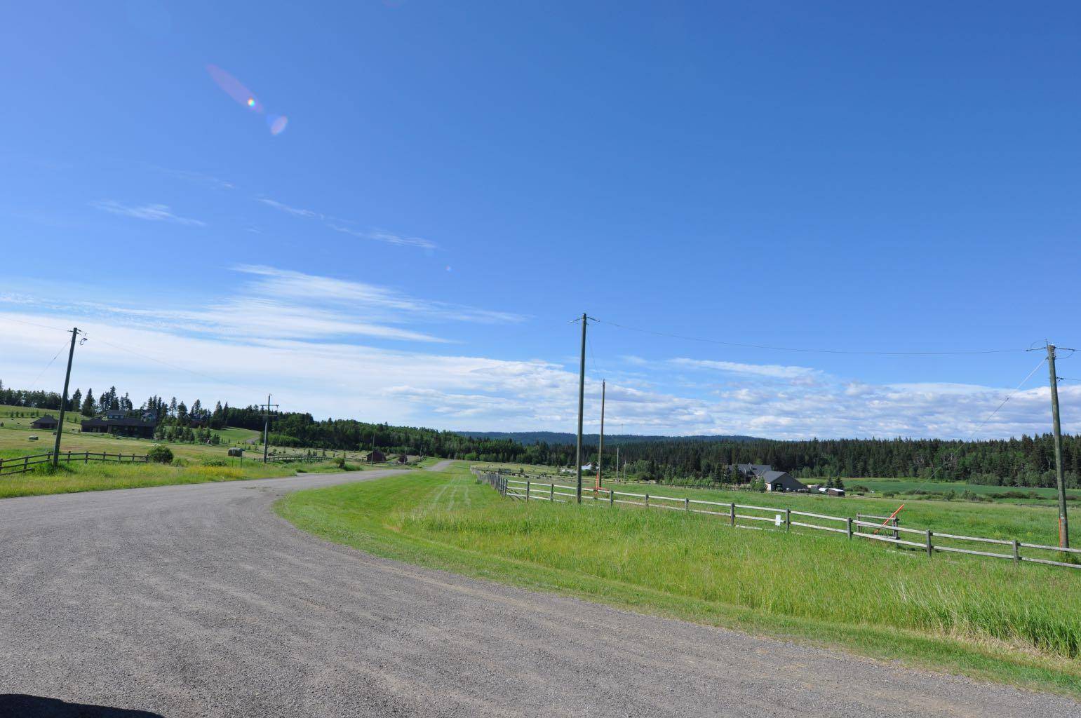Rural Foothills County, AB T0L 1W2,154033 264 ST W