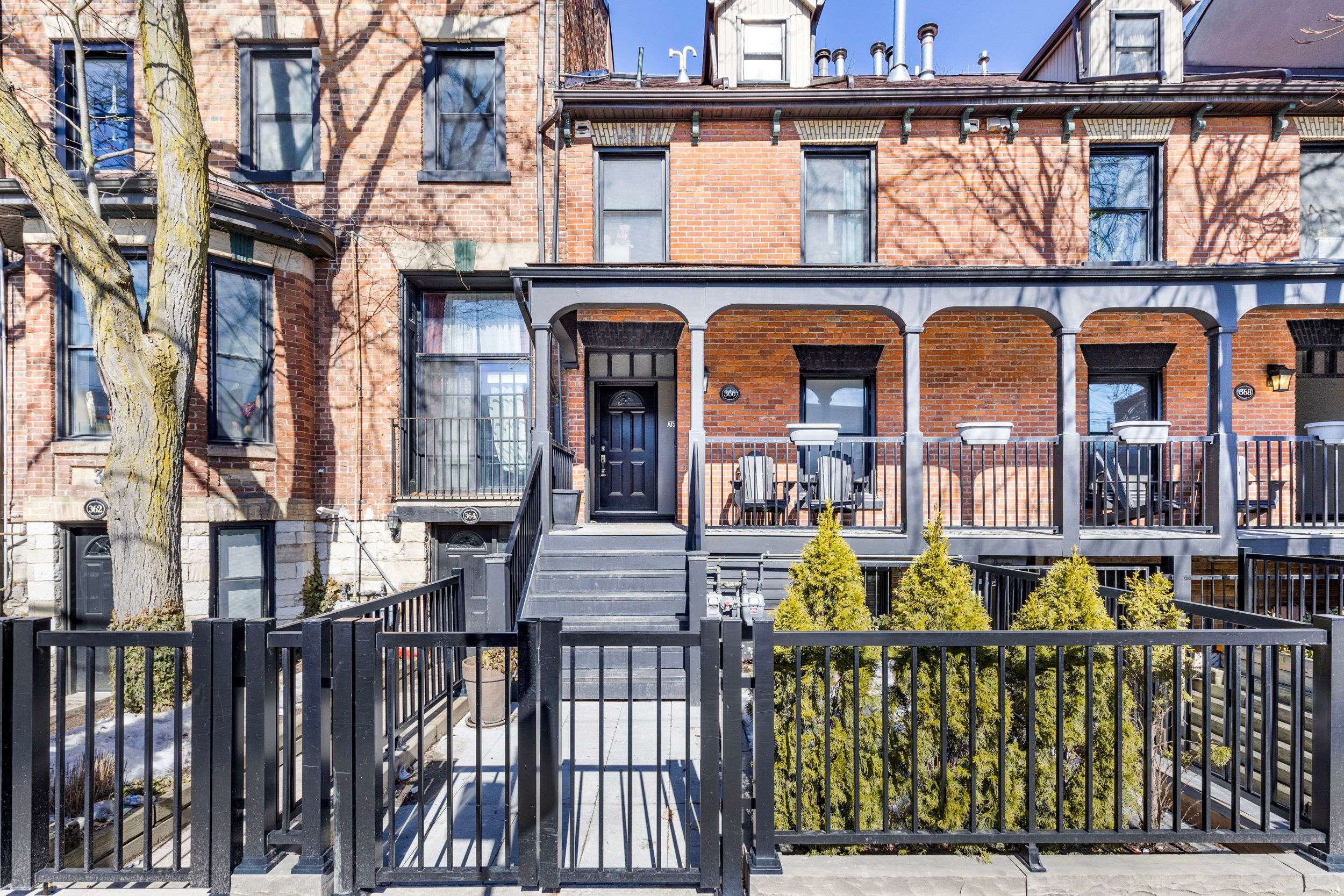366 Dundas ST E #5, Toronto C08, ON M5A 2A3