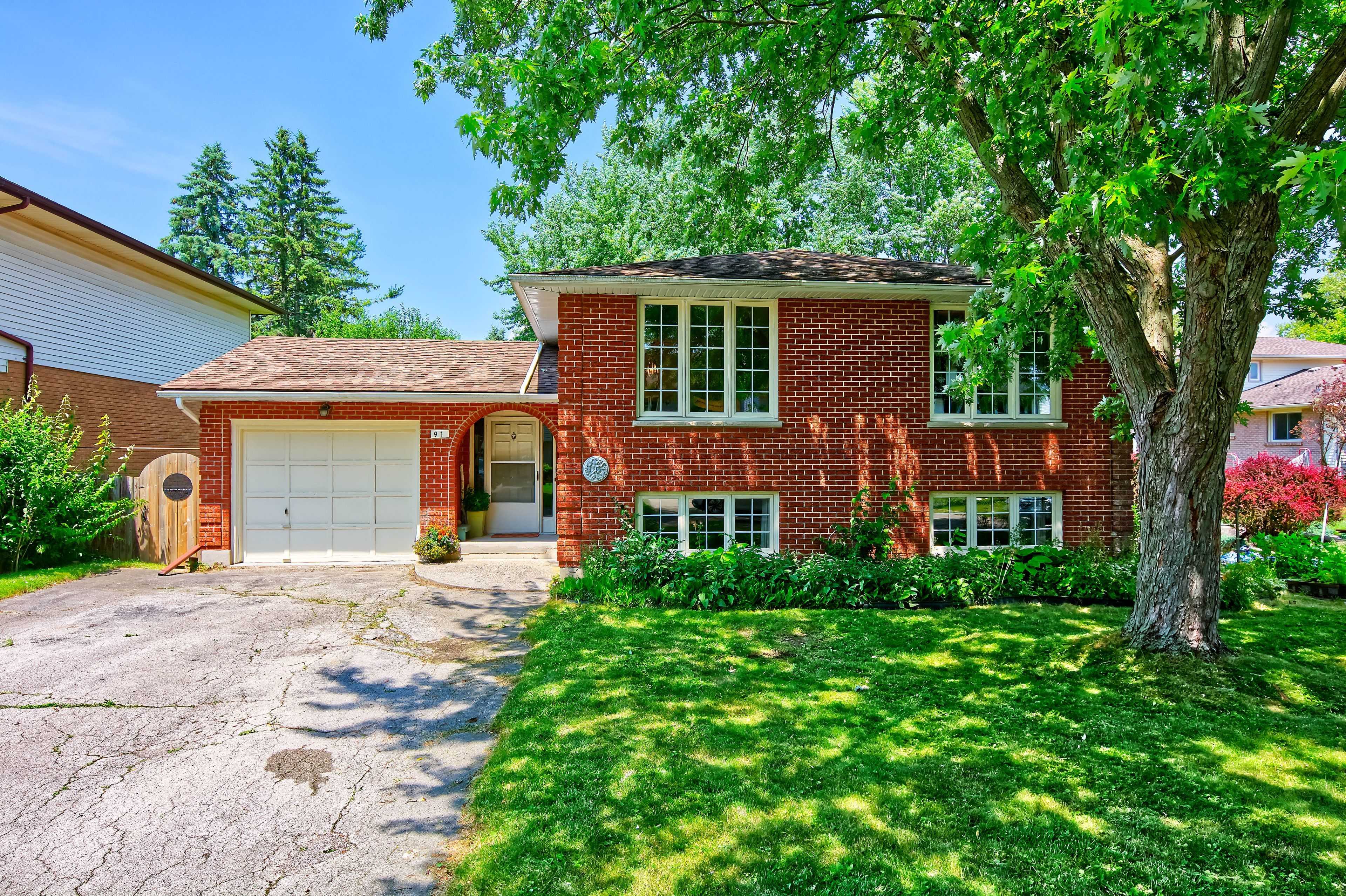 91 Four Oaks CRES, London South, ON N6J 4B6