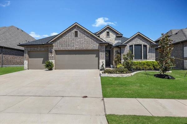 817 Layla Drive, Fate, TX 75087