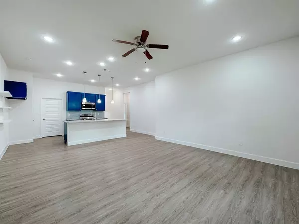 Corsicana, TX 75110,1314 E 3rd Avenue