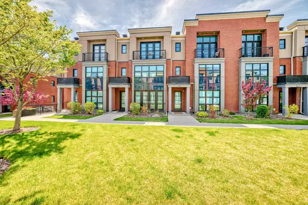 Calgary, AB T3H 0N8,606 Aspen Meadows HL SW