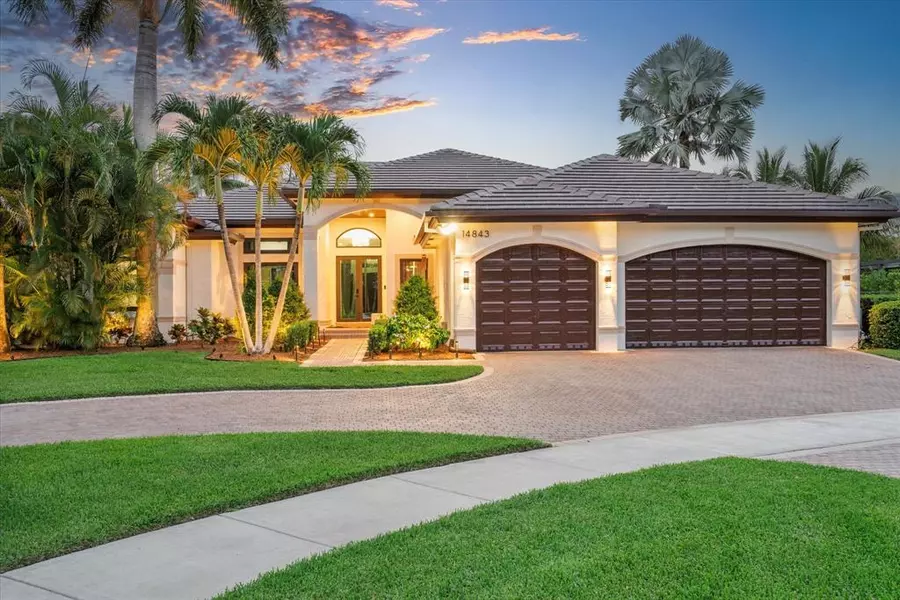 14843 SW 41st St, Davie, FL 33331