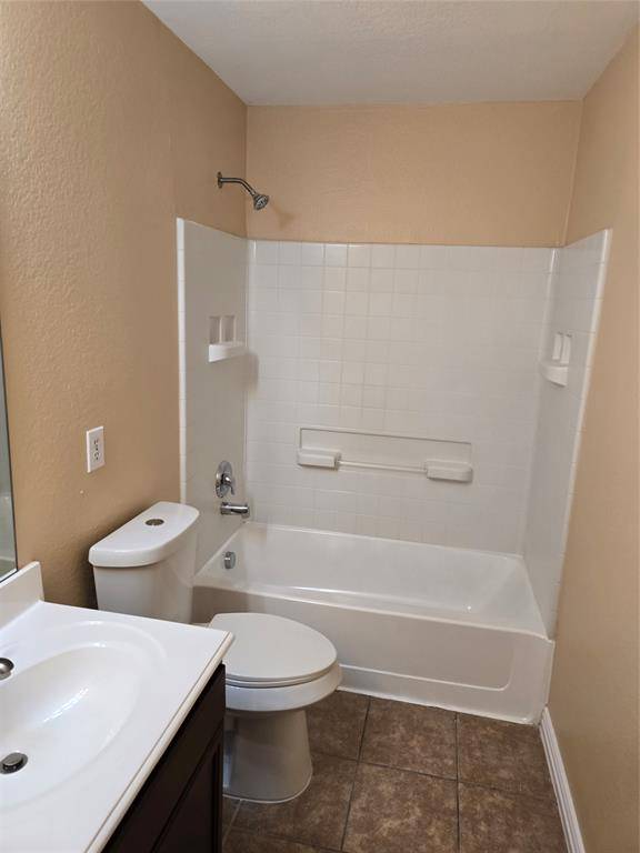 Little Elm, TX 75068,224 Bluefinch Drive