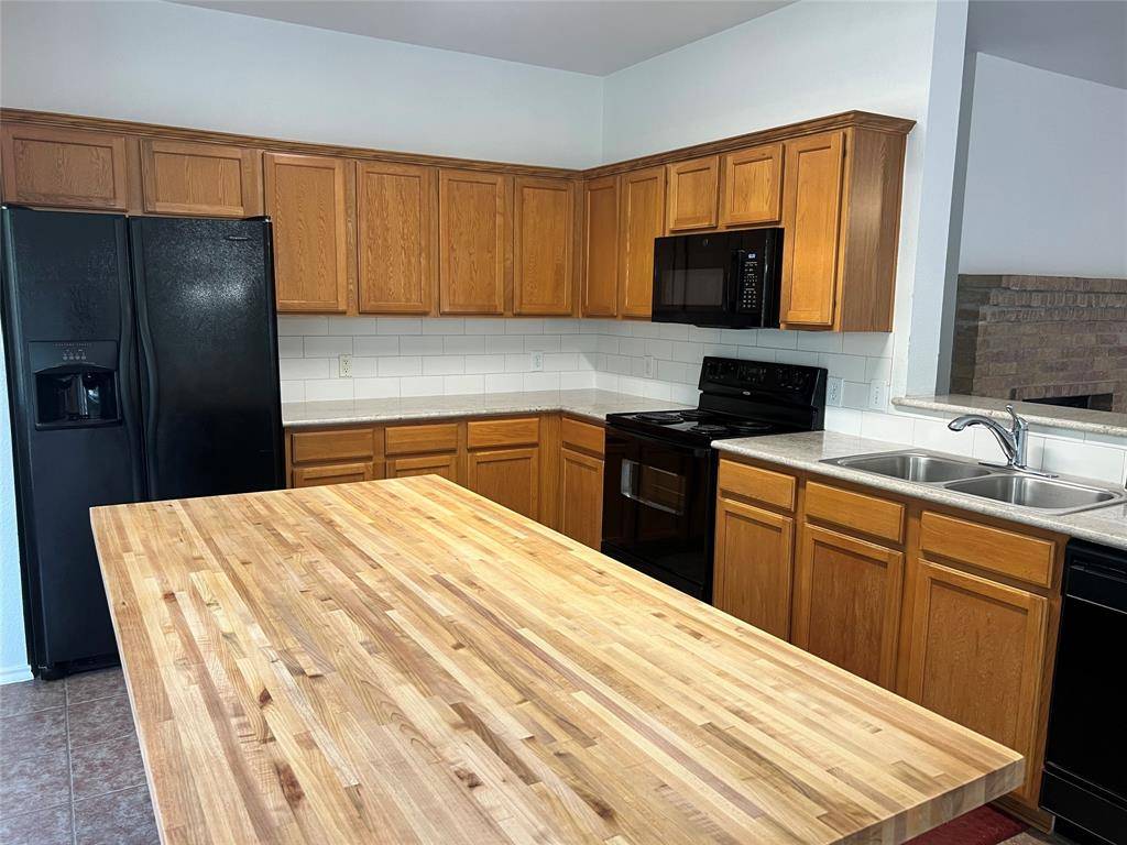 Anna, TX 75409,800 Mahogany Drive