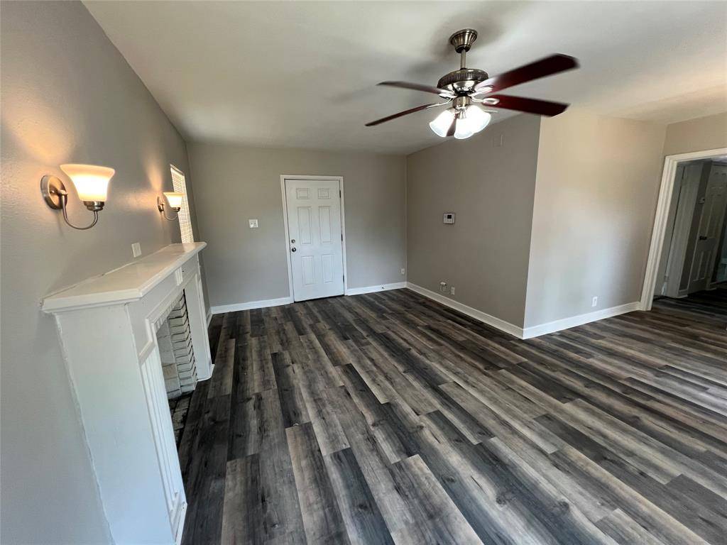 227 S Hampton Road, Dallas, TX 75208