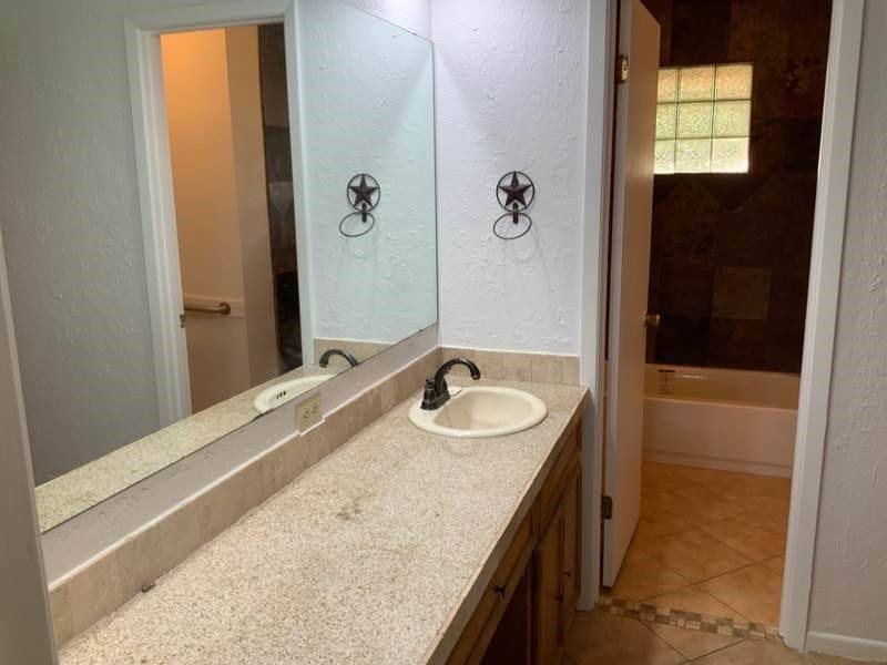 Stephenville, TX 76401,1470 W South Loop