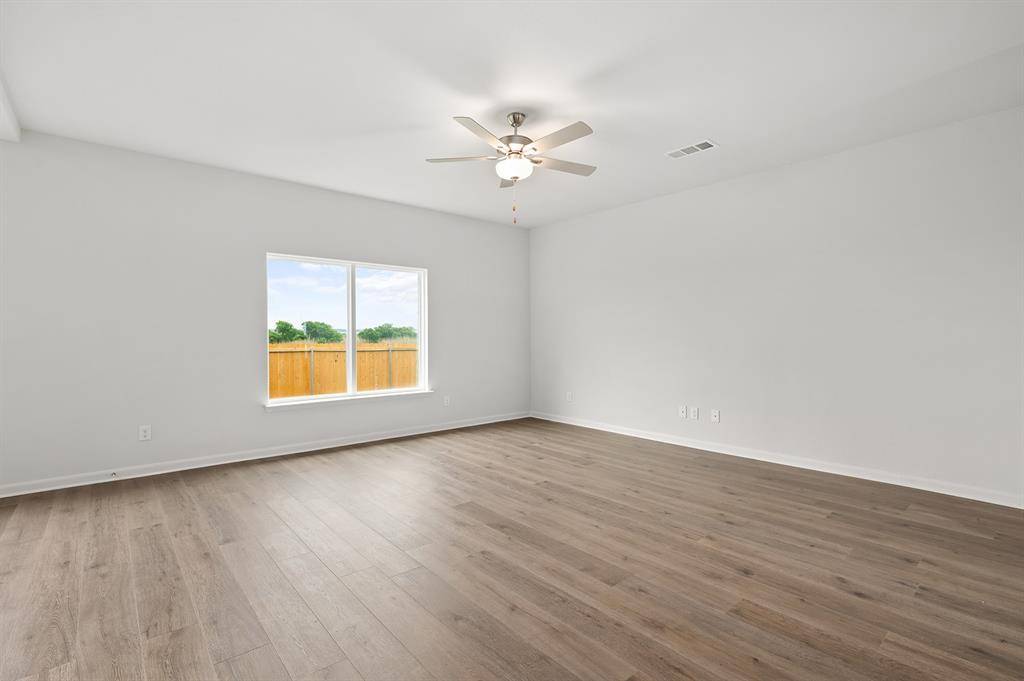Venus, TX 76084,501 A.D. Crain Street