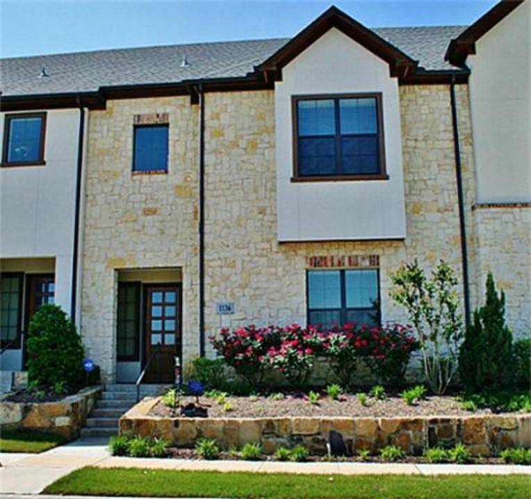 1136 Hemingway Lane, Irving, TX 75063
